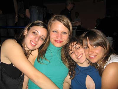 FOTO (715)