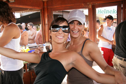 FOTO (363107)