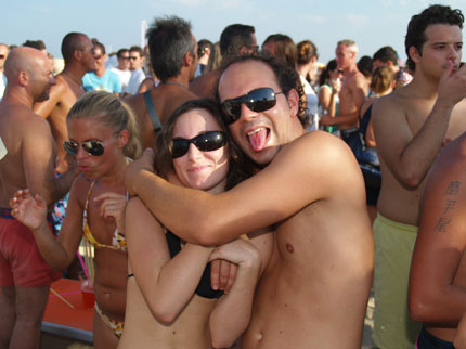 FOTO (346318)