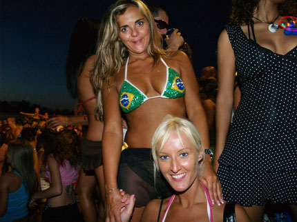 FOTO (384311)