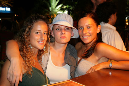 FOTO (336805)
