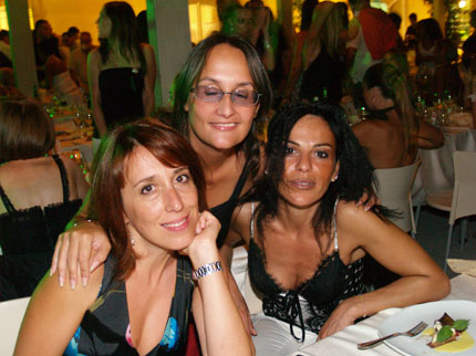 FOTO (345210)