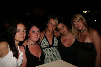 FOTO (345216)