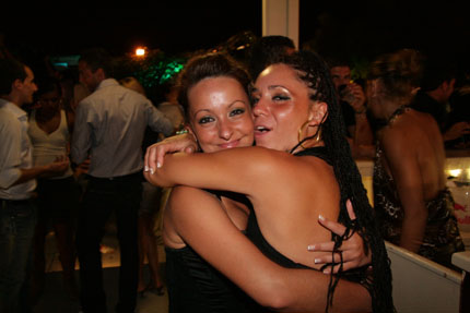 FOTO (349804)