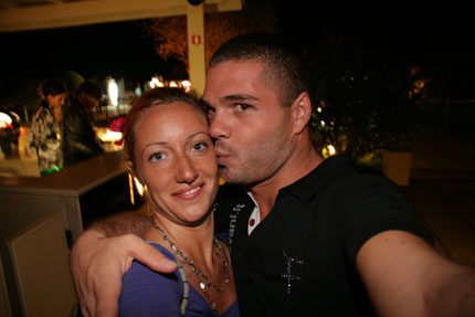 FOTO (360402)