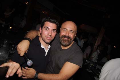 FOTO (466810)