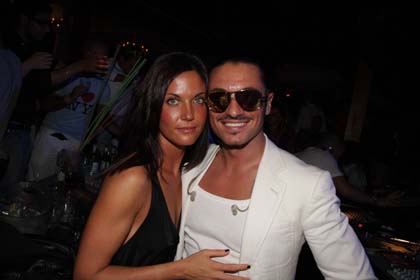 FOTO (184613)