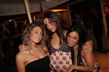 FOTO (574413)