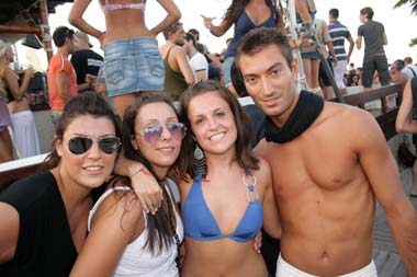FOTO (576909)