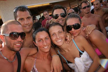 FOTO (578101)
