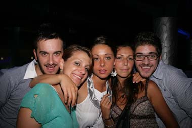 FOTO (595910)