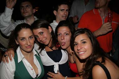 FOTO (527601)