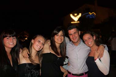 FOTO (557811)