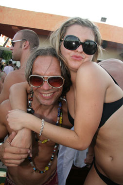 FOTO (788821)