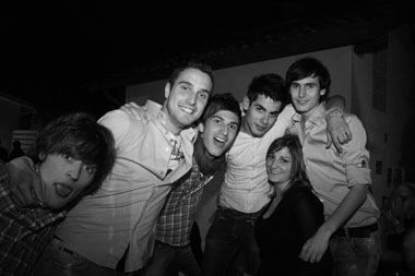 FOTO (726215)