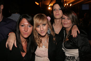 FOTO (734204)