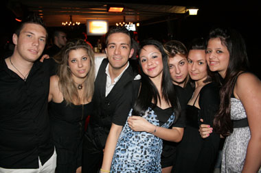 FOTO (734213)