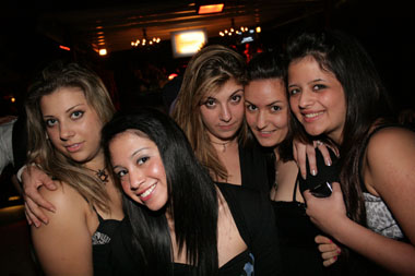 FOTO (734215)