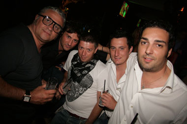 FOTO (737809)