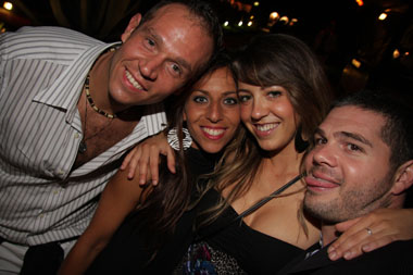FOTO (745417)