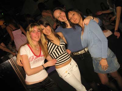FOTO (238704)