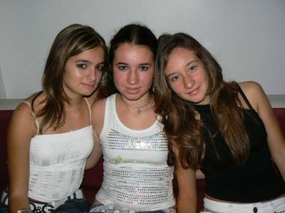 FOTO (77821)
