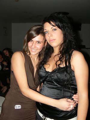 FOTO (156819)