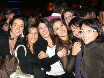 FOTO (83409)