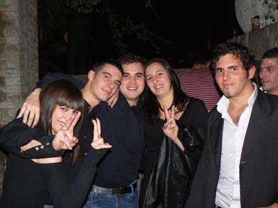 FOTO (83717)