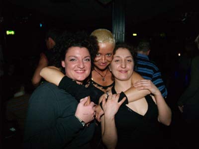 FOTO (183808)