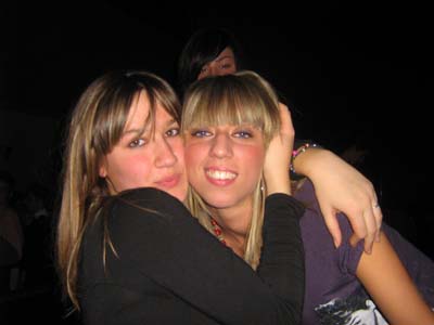 FOTO (78609)