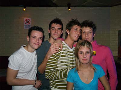 FOTO (86117)