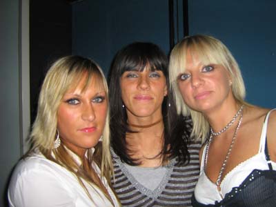 FOTO (84403)