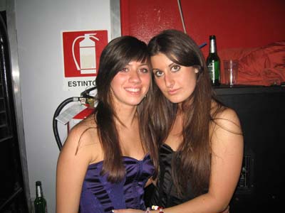 FOTO (118220)