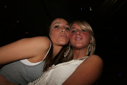 FOTO (460010)