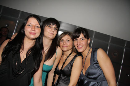 FOTO (326810)