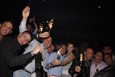 FOTO (451512)