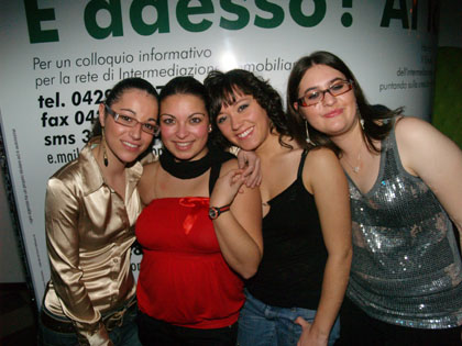 FOTO (288616)