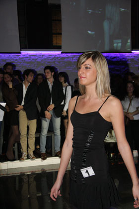 FOTO (358118)