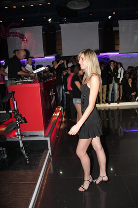 FOTO (358119)