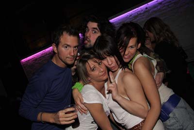 FOTO (438601)