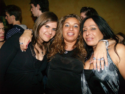 FOTO (449005)