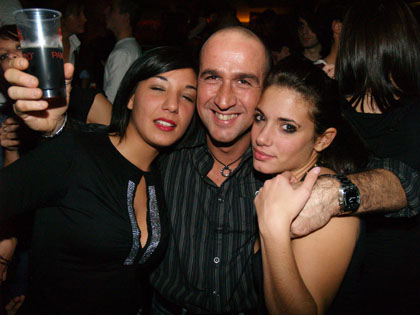 FOTO (449915)