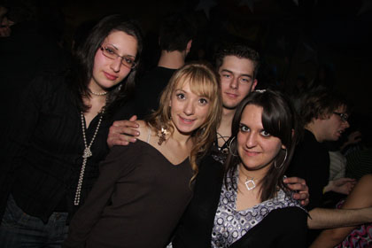 FOTO (304909)