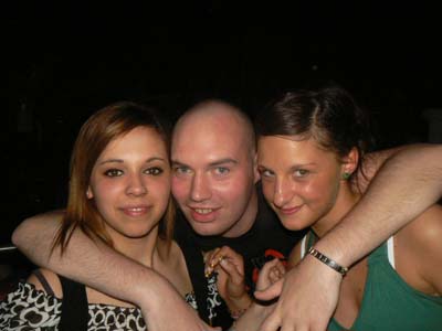 FOTO (460024)
