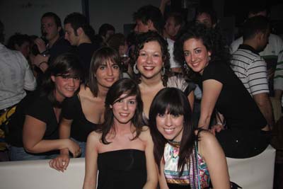 FOTO (465301)