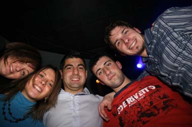 FOTO (390808)