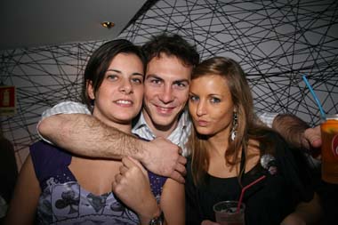 FOTO (436219)