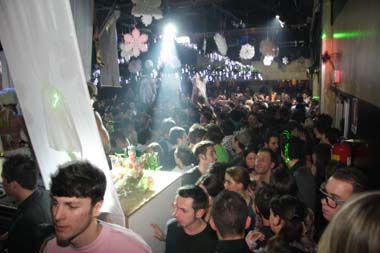 FOTO (373115)