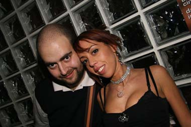 FOTO (382102)